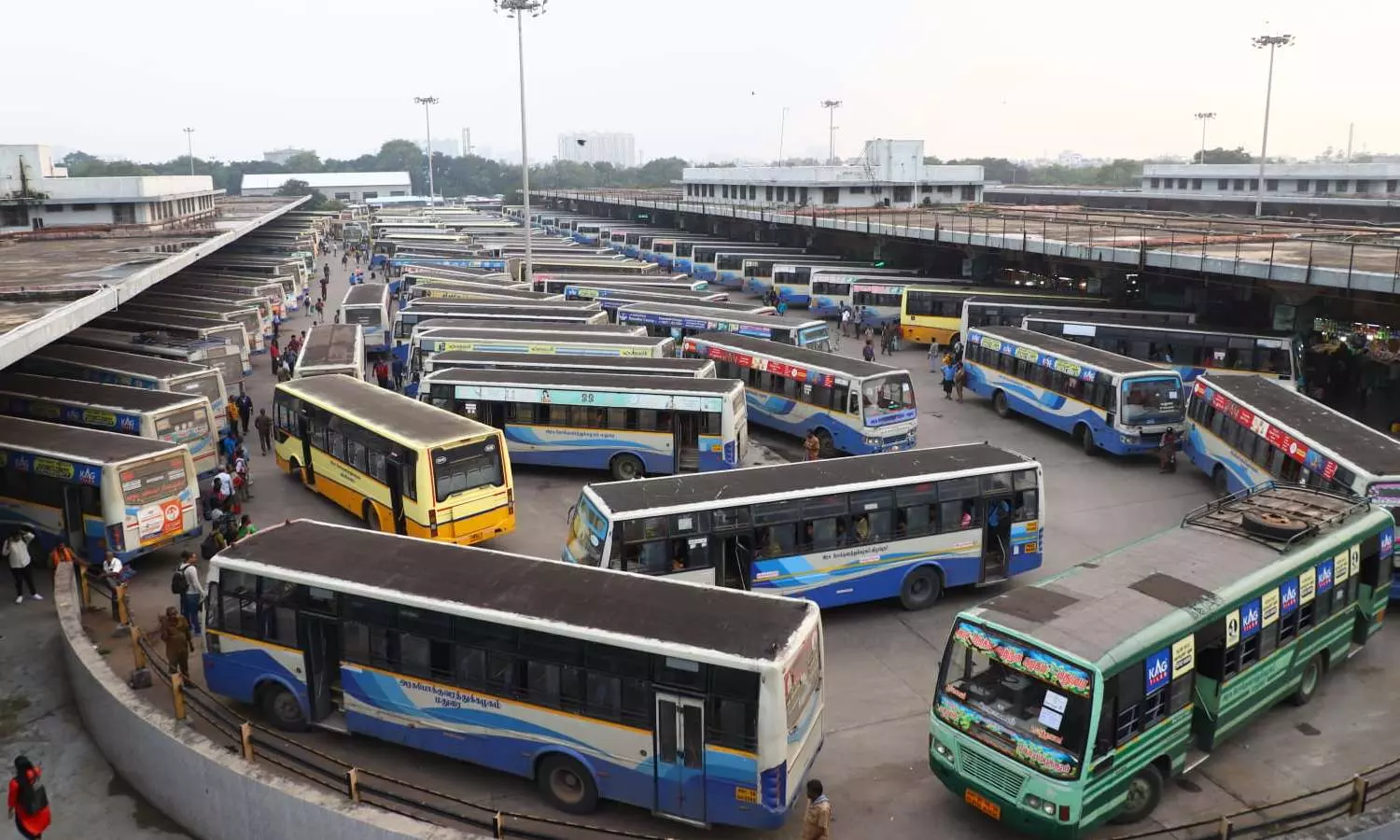 SpotGenie Fact: India’s Largest Bus Terminal - Chennai Mofussil Bus Terminus (CMBT)